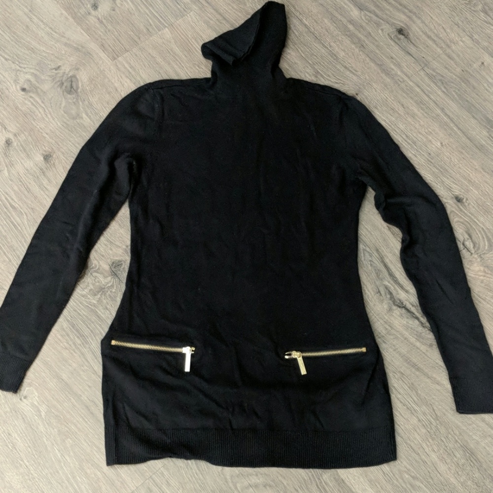 Micheal Kors, turtle neck tunic with zipper detail